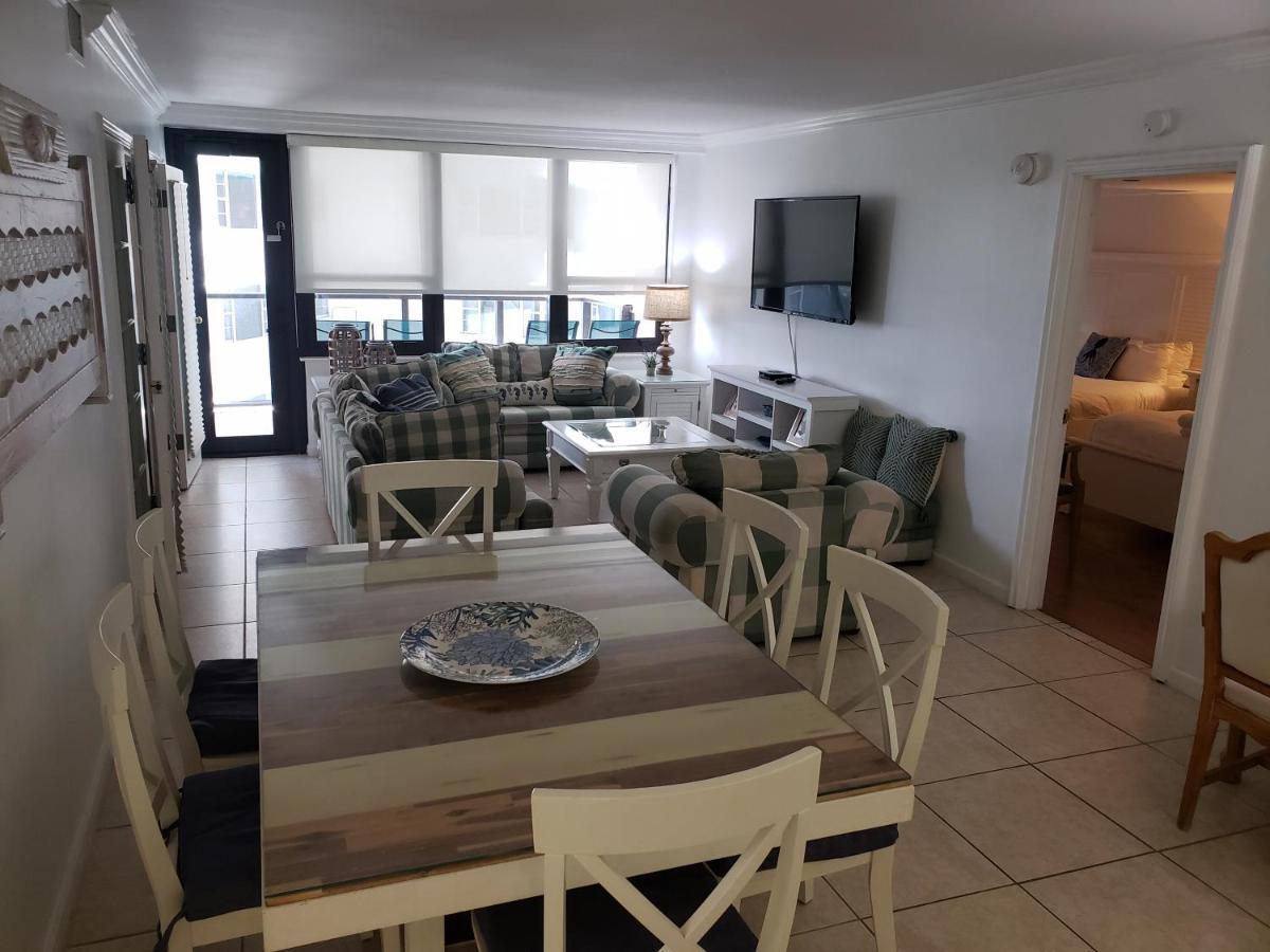 2 Bedroom 2 Bath Beachfront Condo On Miami Beach Millionaire Row Exterior foto