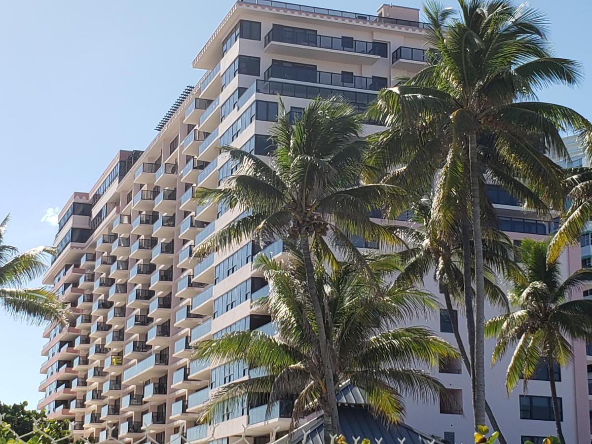 2 Bedroom 2 Bath Beachfront Condo On Miami Beach Millionaire Row Exterior foto